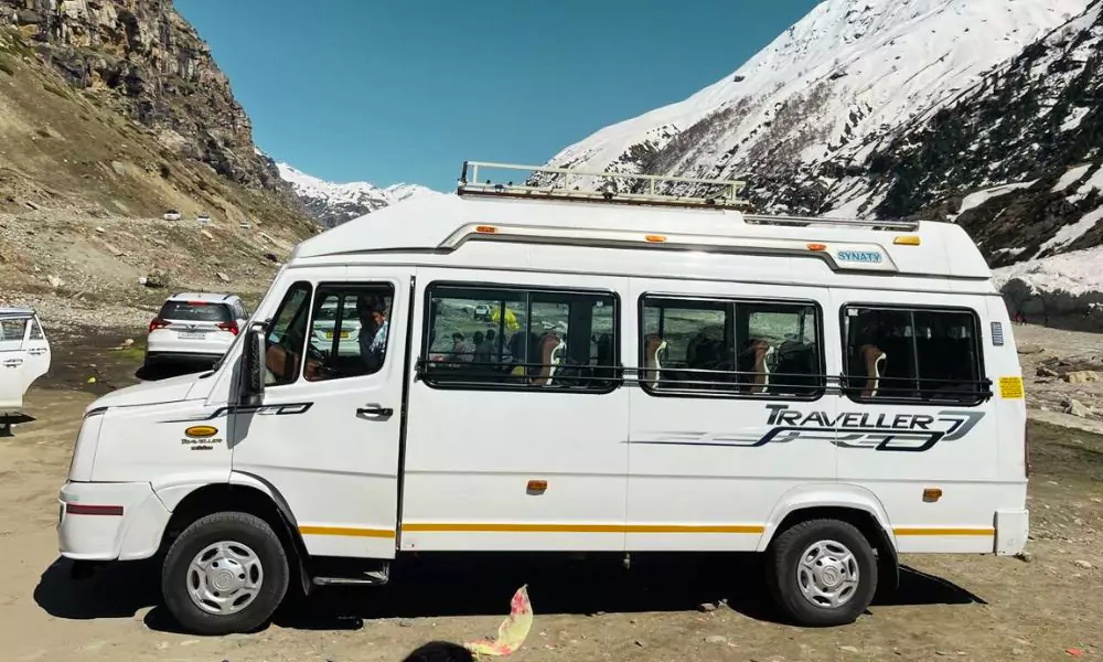 9 Seater Tempo Traveller