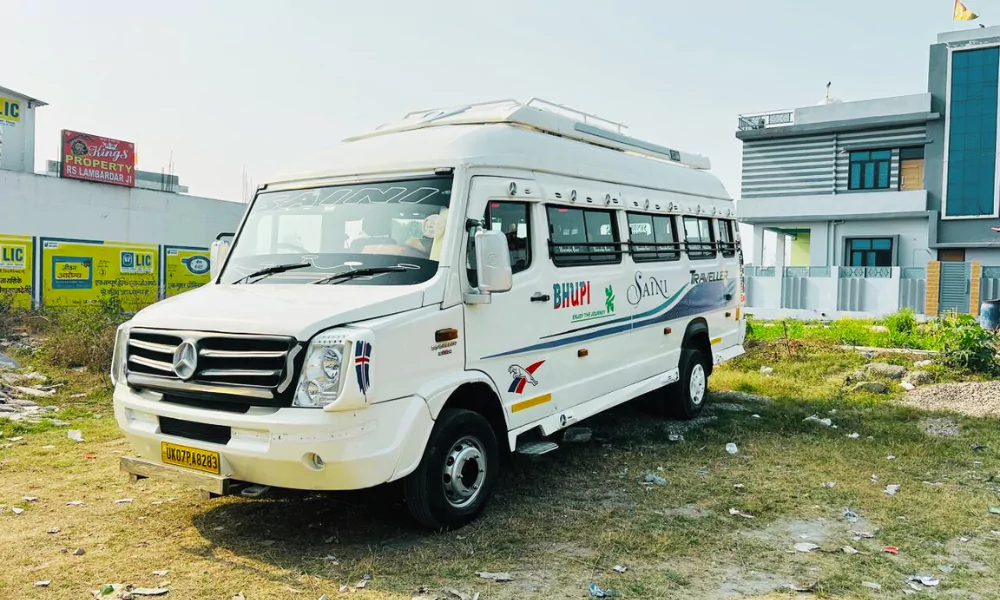Delhi to Dehradun Tempo Traveller