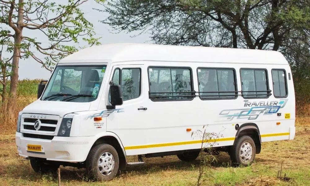 26 Seater Tempo Traveller